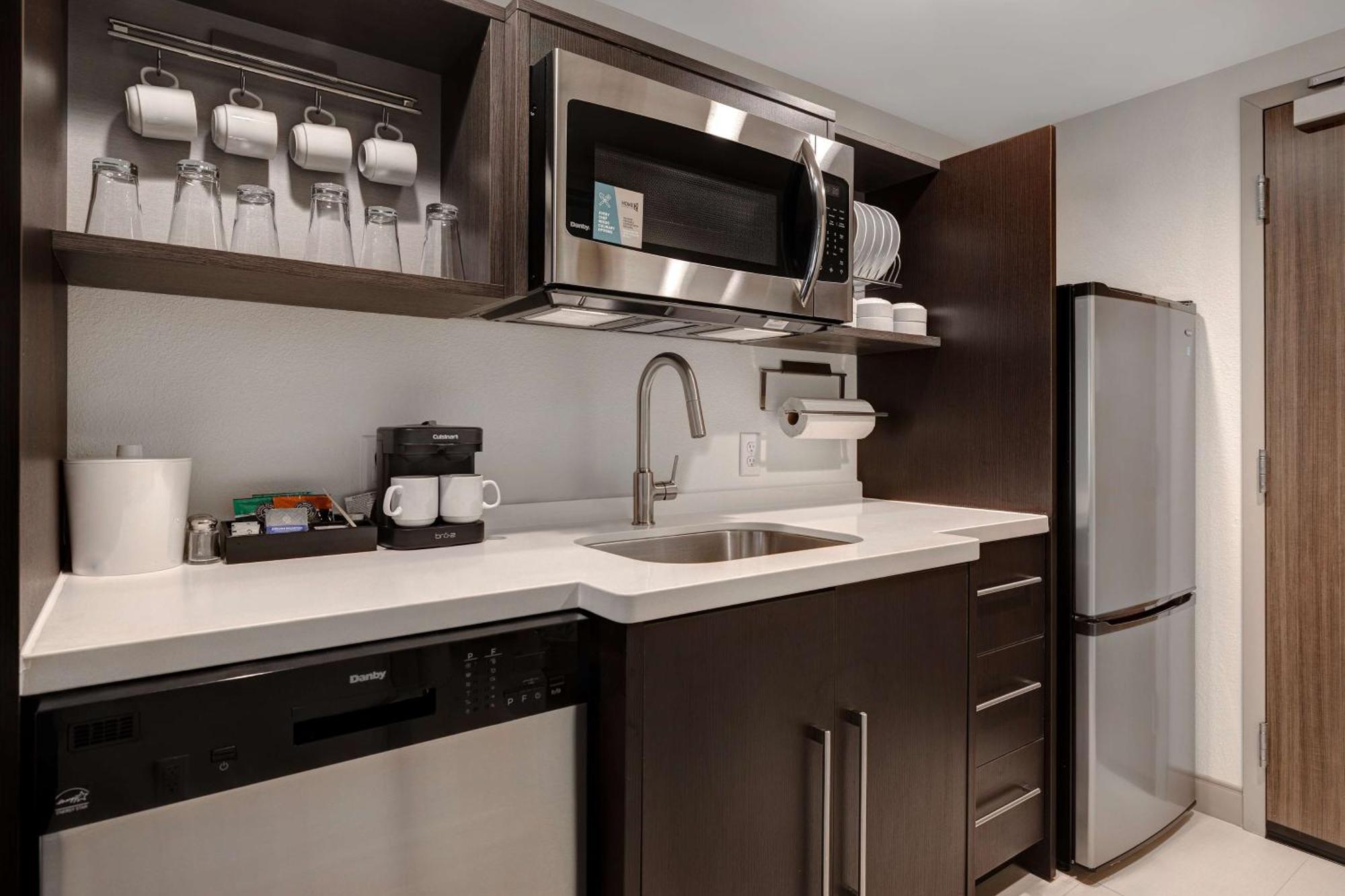 Home2 Suites By Hilton Wilkes-Barre Bagian luar foto